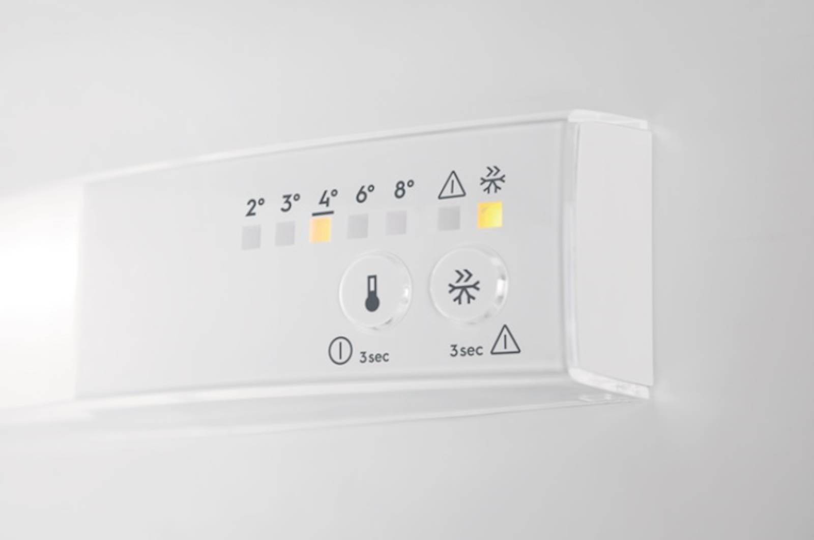 Frižider Electrolux sa zamrzivačem ENT6NE18S