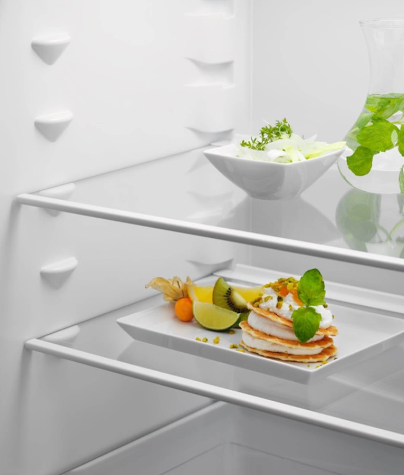 Frižider Electrolux sa zamrzivačem ENT6NE18S