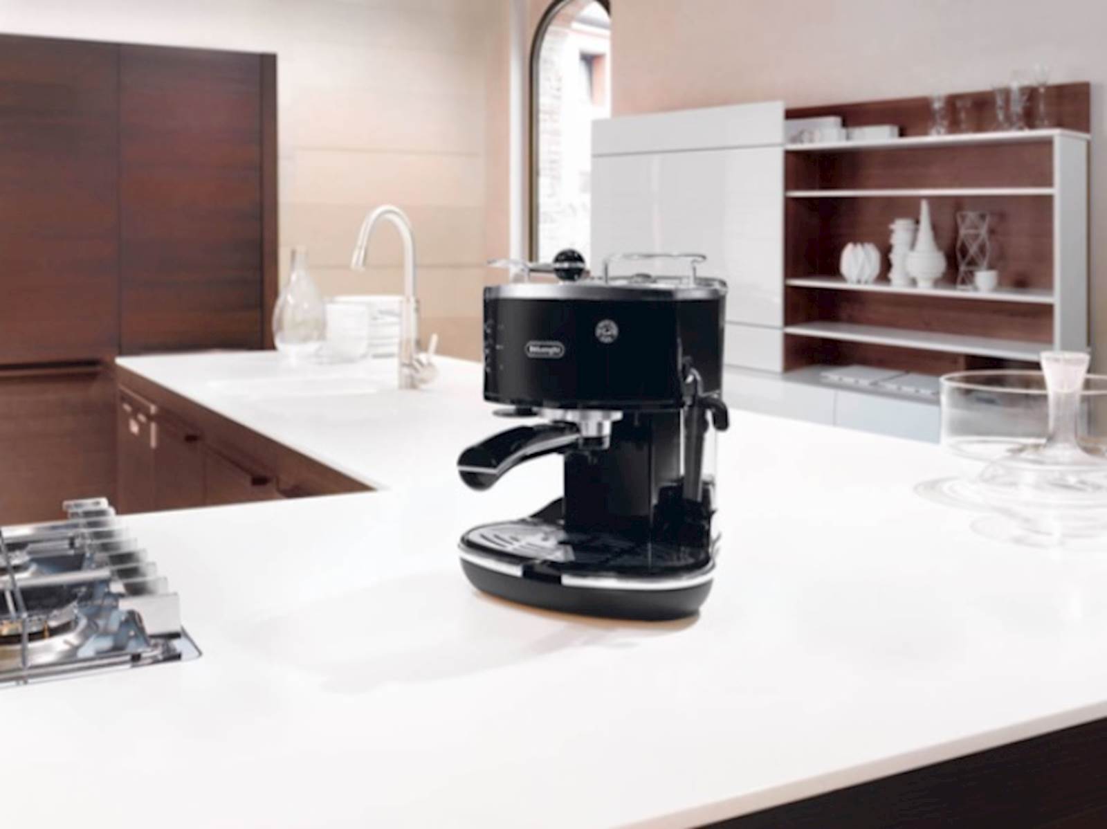 Aparat za kafu DELONGHI ECO311.BK