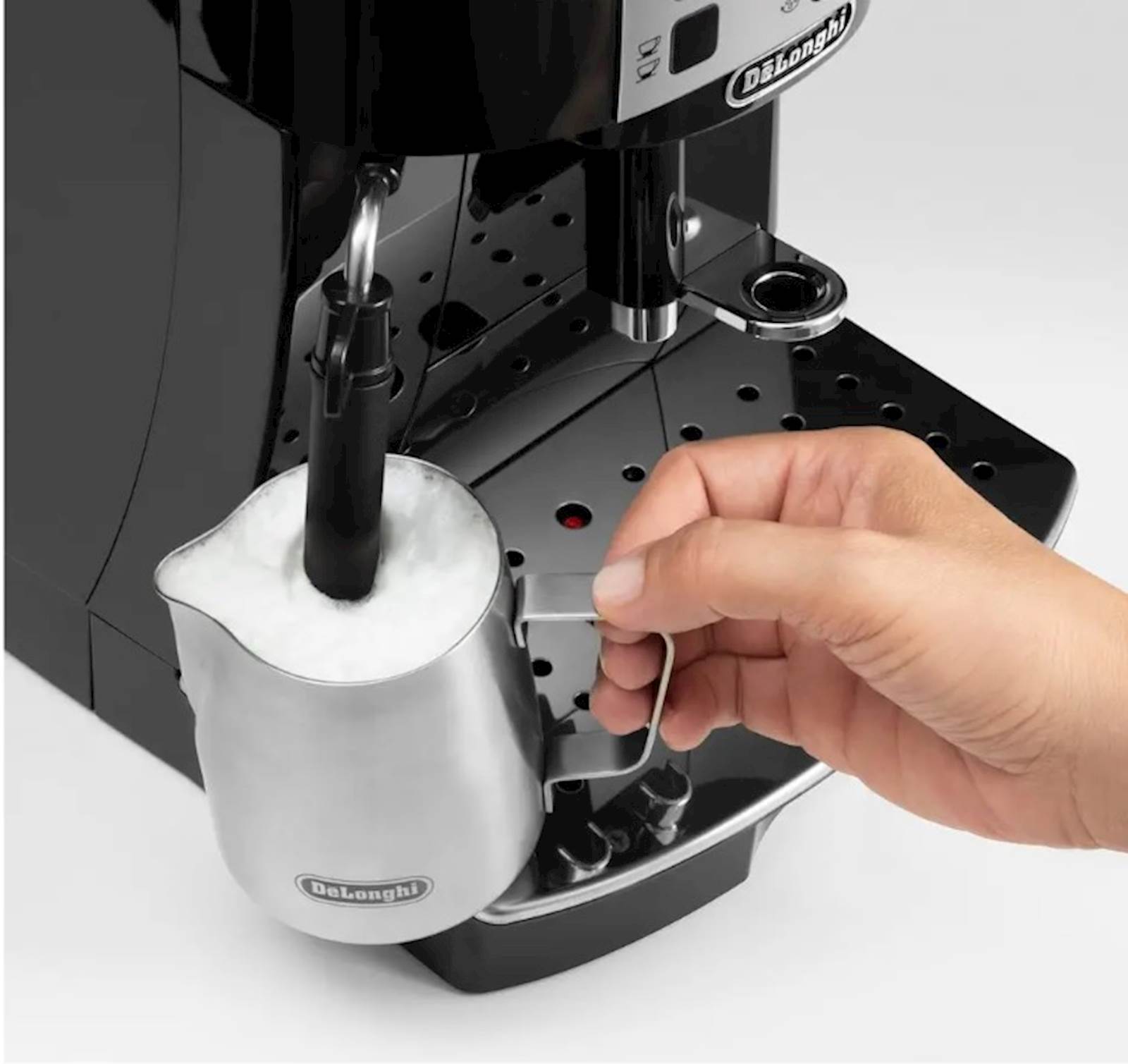 Aparat za kafu DELONGHI Magnifica S ECAM22.112.B