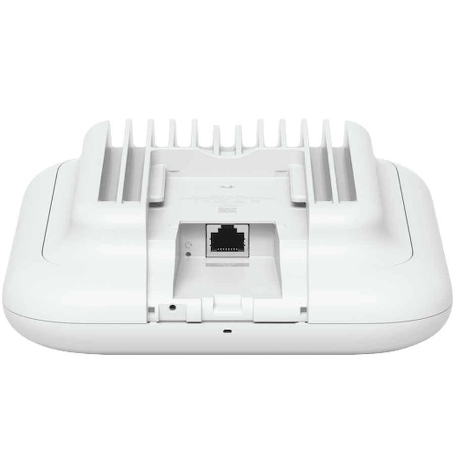 Ubiquiti U7-Outdoor All-weather WiFi 7 AP with 4 spatial streams, an integrated directional super antenna, and versatile mounting options