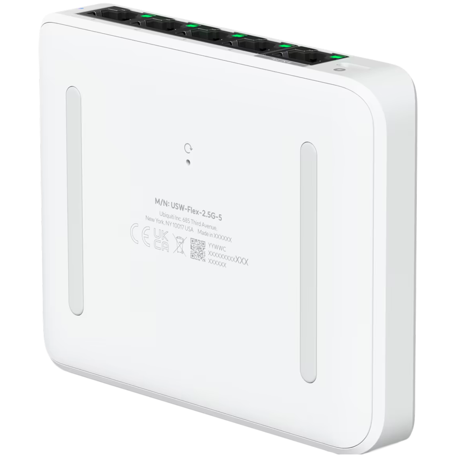 Ubiquiti 5-port 2.5G switch that can be powered with PoE or a USB-C adapter; 4x 2.5 GbE ports, 2.5 GbE PoE input port for power