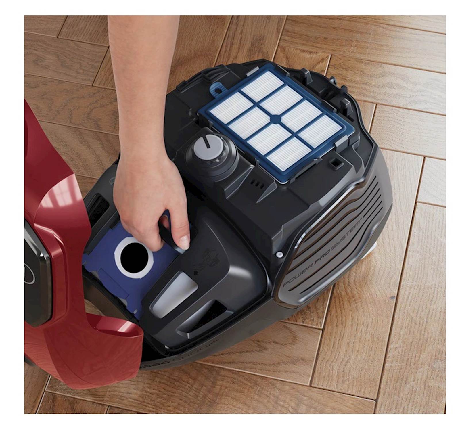 Usisivač Electrolux EPF61RR, sa vrećicom