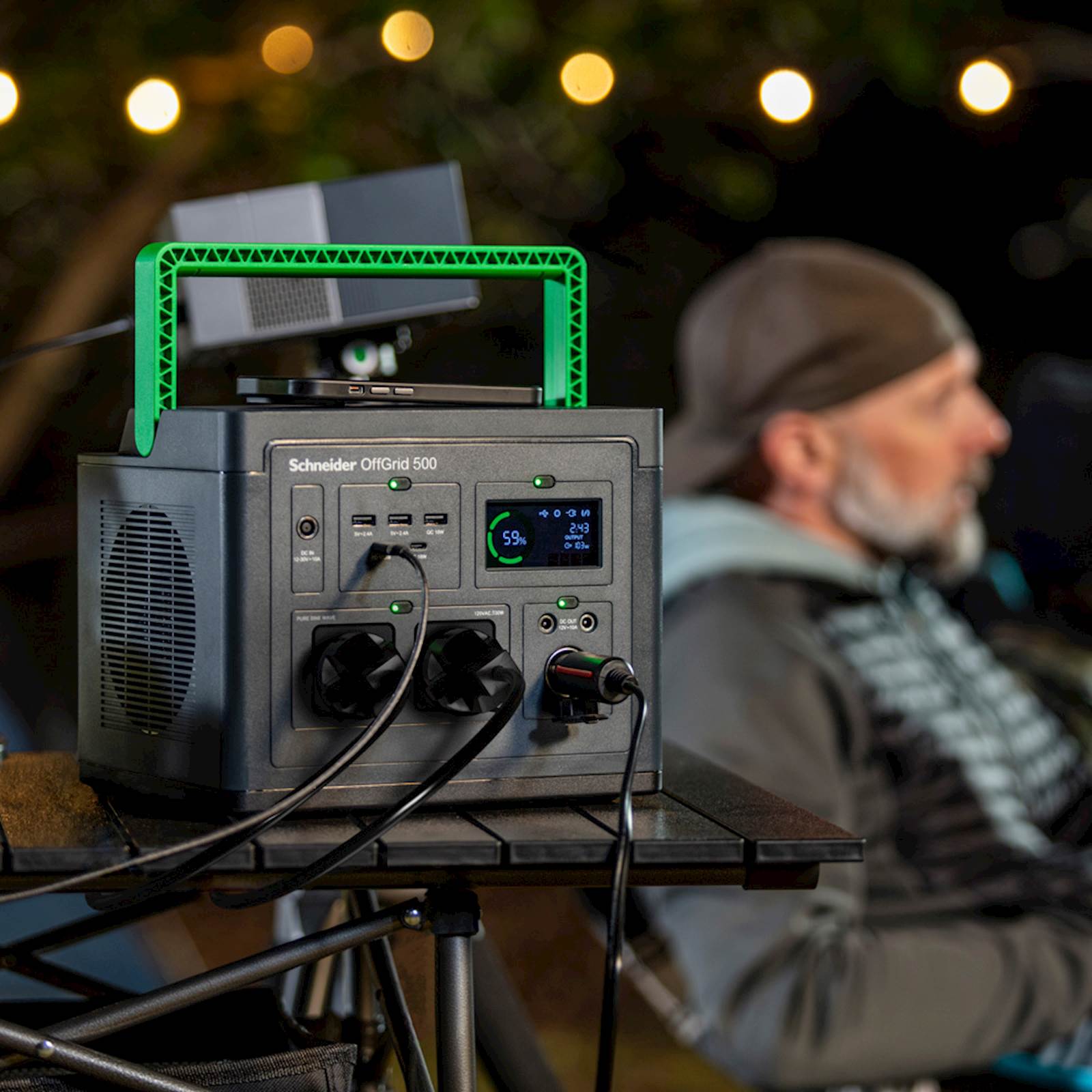 APC Portable Power Station 500, 230V, 517Wh Lithium-ion, LCD, 2 CEE 7/3 Schuko outlets