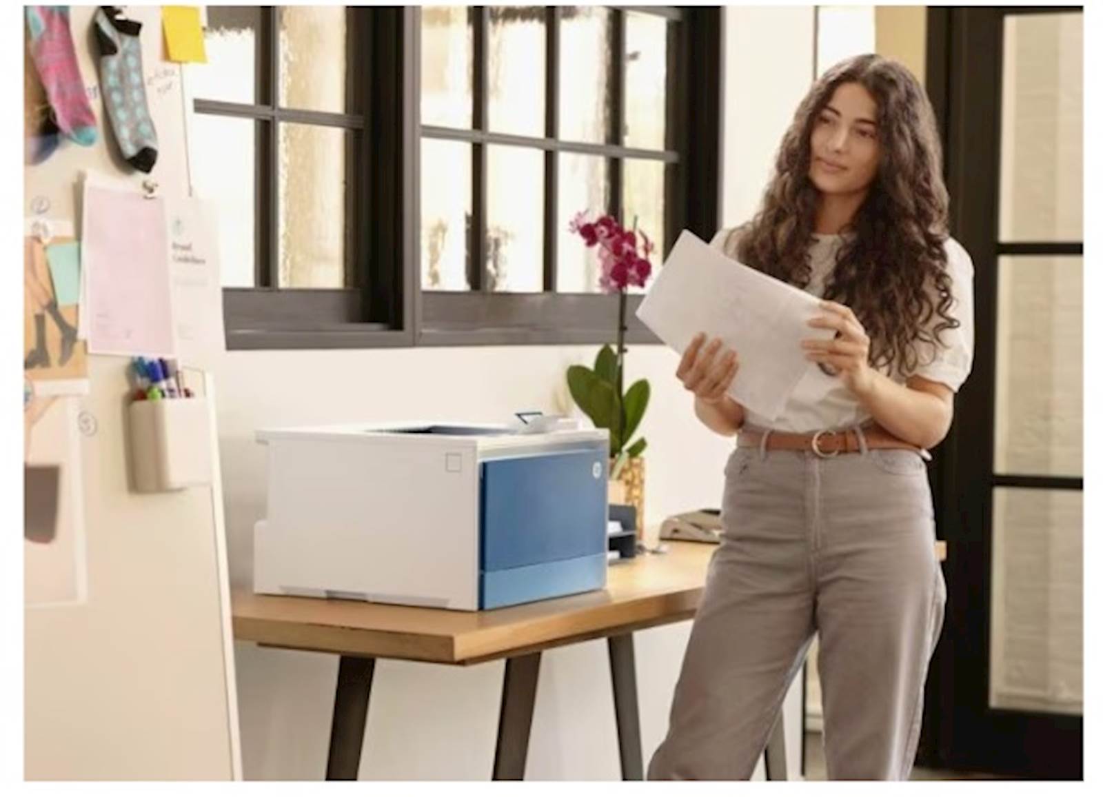 MFP HP ColorLaserJet MFP 4203dw