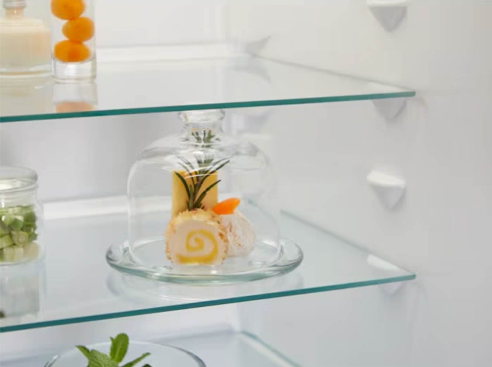 Frižider ELECTROLUXL NA6LE18S
